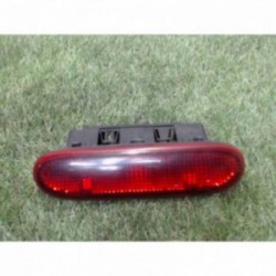 Feu arriere stop central...