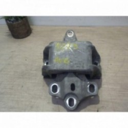 Support moteur gauche...