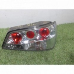 Feu arriere principal droit...