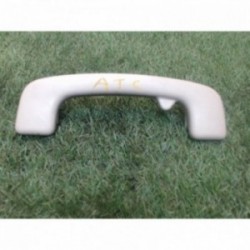 Poignee de maintien arriere...