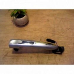 Poignee porte avant droit...