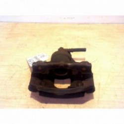 Etrier avant droit...