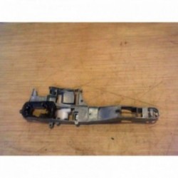 Support poignee porte avant...