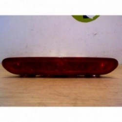 Feu arriere stop central...