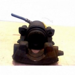 Etrier avant gauche...