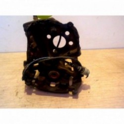 Etrier arriere droit...