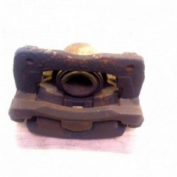 Etrier avant droit...