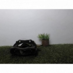 Etrier avant droit...