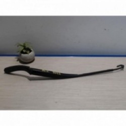 Bras essuie glace avant...