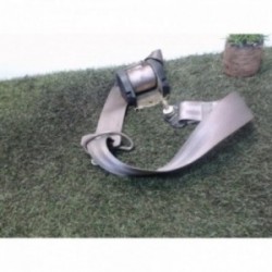 Ceinture avant droit...