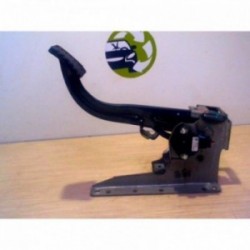 Pedalier d'embrayage...