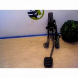 Pedalier d'embrayage DACIA...