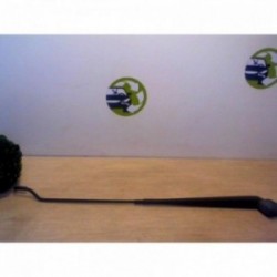 Bras essuie glace avant...