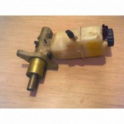 Maitre cylindre (freinage)...