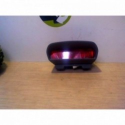 Feu arriere stop central...