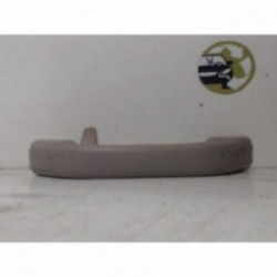 Poignee de maintien avant...