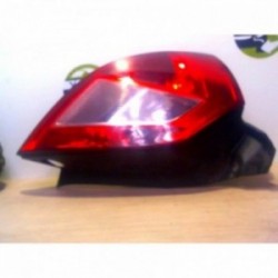 Feu arriere principal...