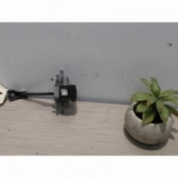 Tirant de porte arriere...