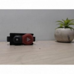 Bouton de warning RENAULT...