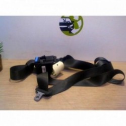 Ceinture arriere droit...