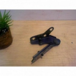 Charniere de capot...