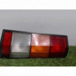 Feu arriere principal droit...