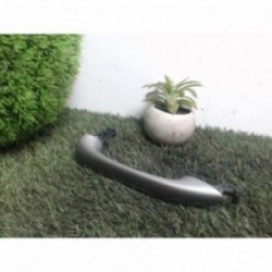 Poignee porte avant gauche...