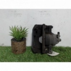 Etrier avant droit...