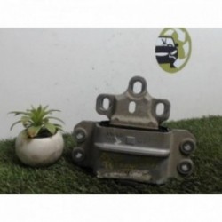 Support moteur gauche SEAT...