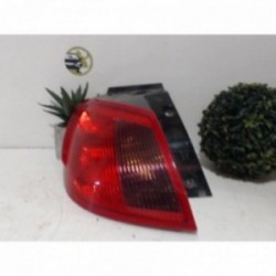 Feu arriere principal...