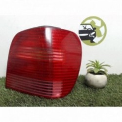 Feu arriere principal droit...