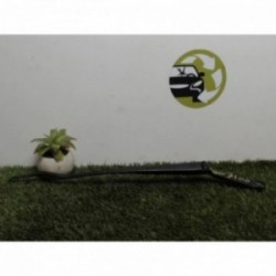 Bras essuie glace avant...