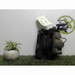 Etrier avant gauche...