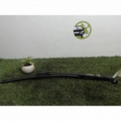 Bras essuie glace avant...