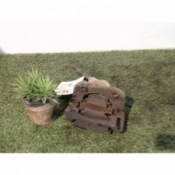 Etrier avant gauche...