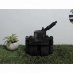 Etrier avant gauche...