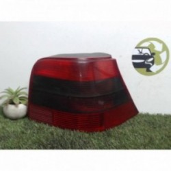 Feu arriere principal droit...