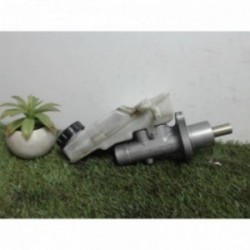 Maitre cylindre (freinage)...