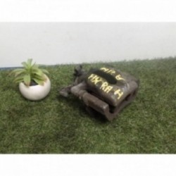 Etrier arriere gauche...