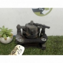 Etrier avant droit...