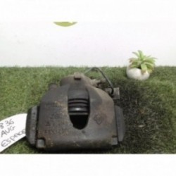 Etrier avant gauche...