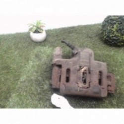 Etrier avant droit...