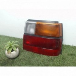 Feu arriere principal droit...