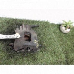 Etrier avant droit...