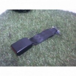 Attache ceinture arriere...