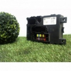 Porte fusible OPEL CORSA D...