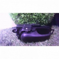 Poignee porte avant droit...