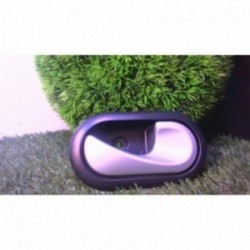 Poignee interieur arriere...