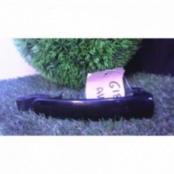 Poignee porte avant droit...