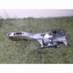 Support poignee porte avant...